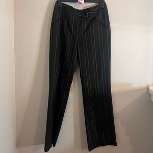 Elegant Black Pinstripe Women's Cropped Pants